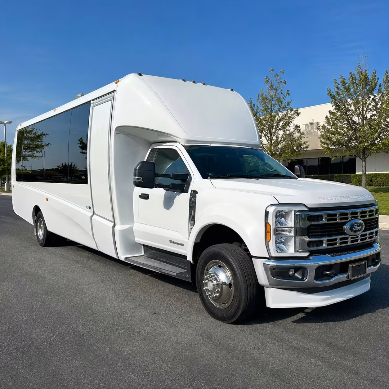 18 passenger minibus
