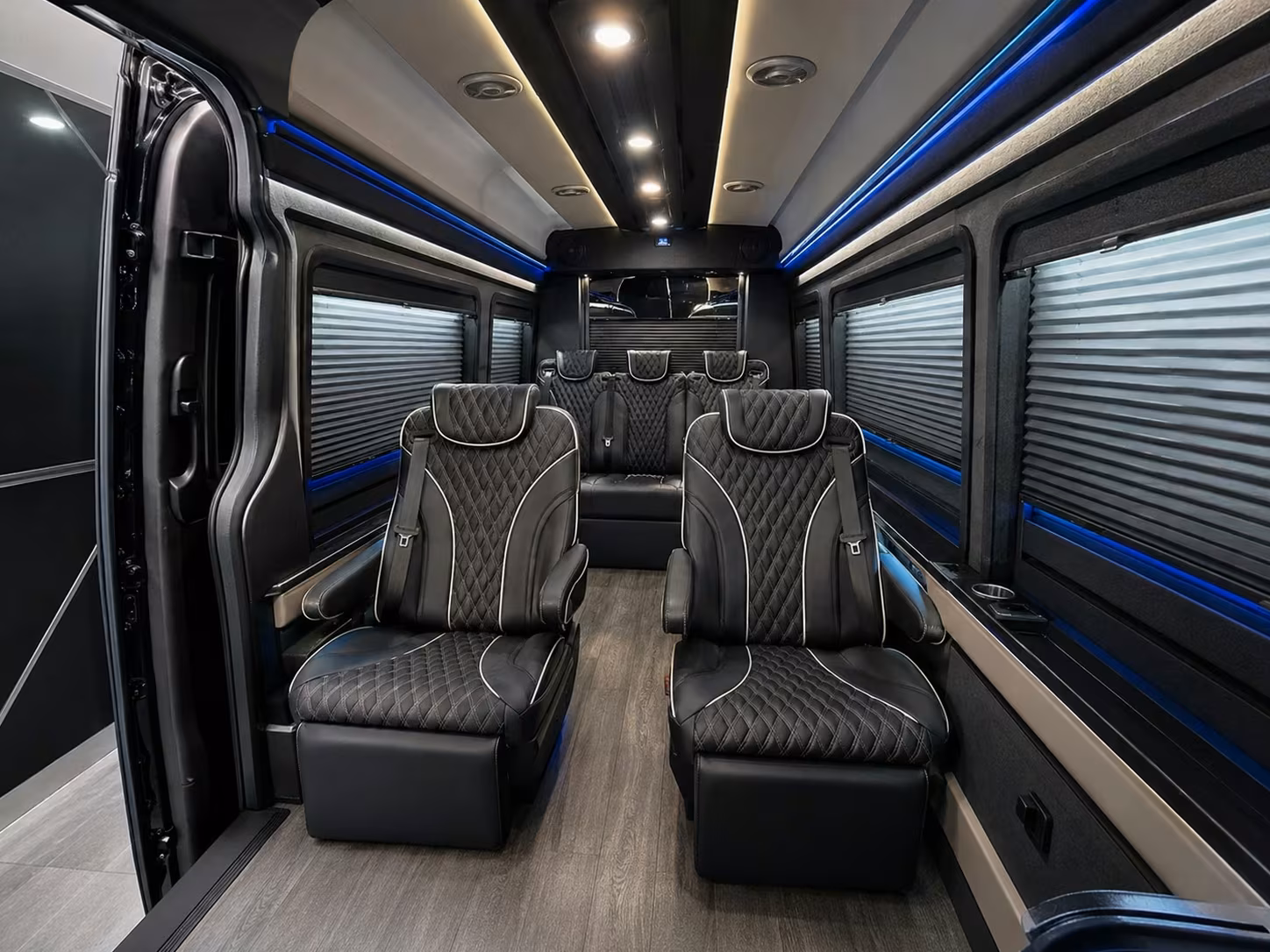 corporate airport transportation for vista business teams