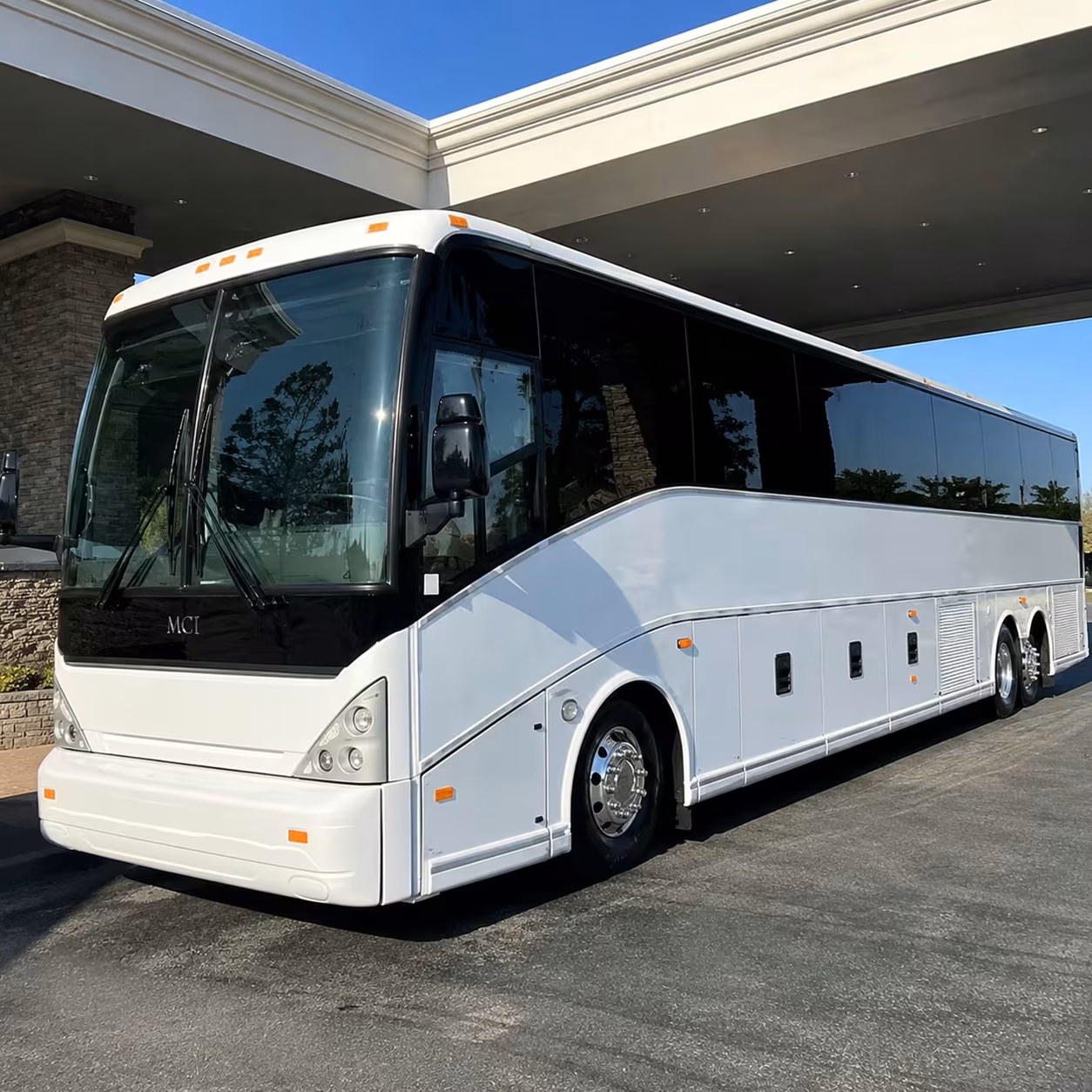 vista airport shuttle rentals to san diego international airport